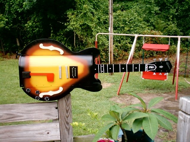 Guitar mailbox, Piano etc.